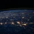 Was ist der Unterschied zwischen lokaler und globaler Ebene?